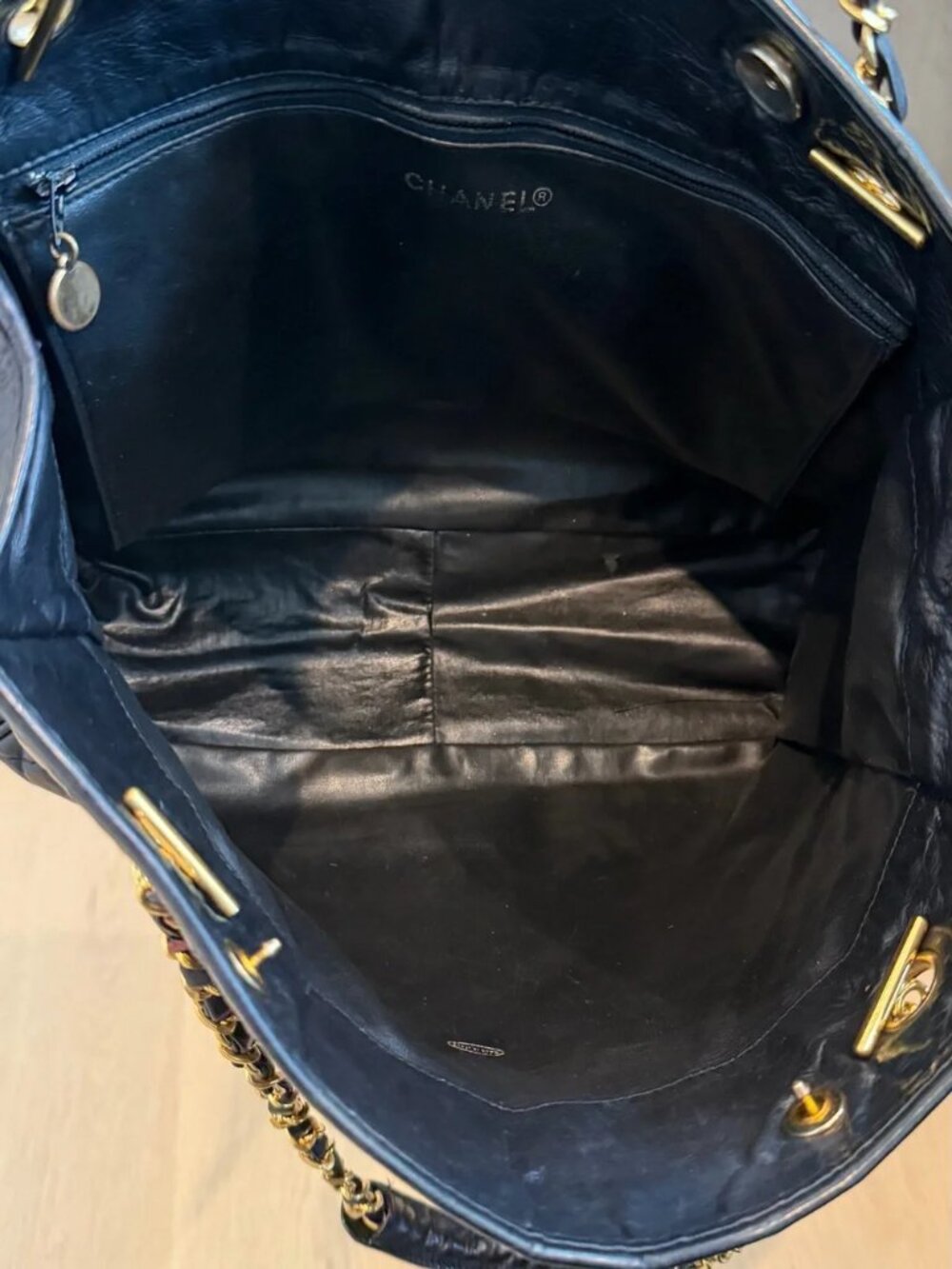 CHANEL Black Quilted Leather Shoulder Tote with Gold Chain Hardware - Picture 5 of 8